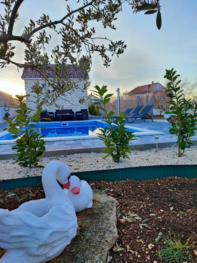 Mediterranean Olive Waterfallskrka-Croatia Villa Gulin Bagian luar foto