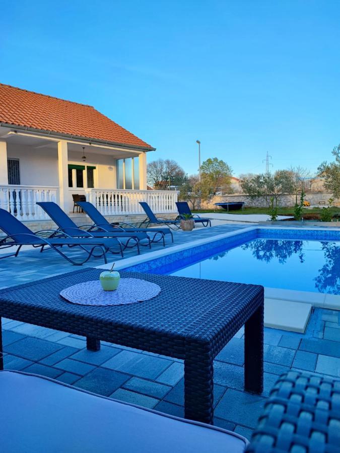 Mediterranean Olive Waterfallskrka-Croatia Villa Gulin Bagian luar foto